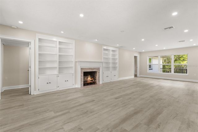 1602 COUNTRY CLUB ROAD, Eustis, FL 32726