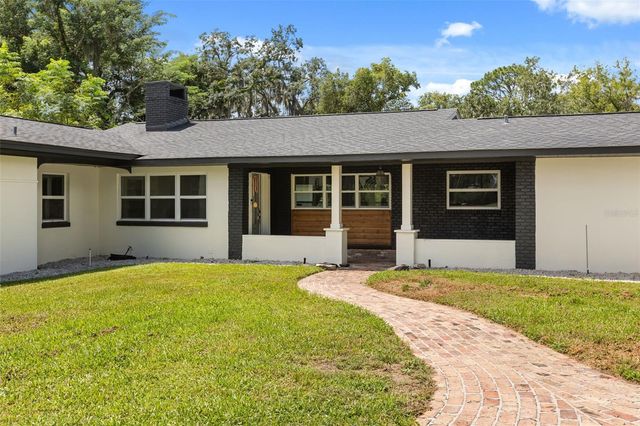 1602 COUNTRY CLUB ROAD, Eustis, FL 32726