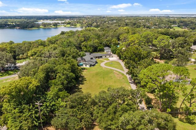 1602 COUNTRY CLUB ROAD, Eustis, FL 32726