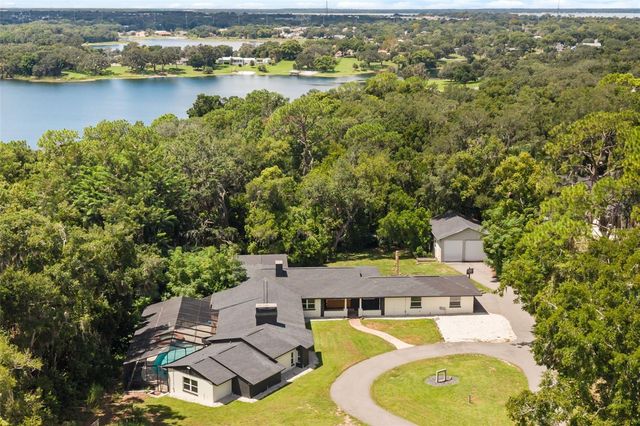 1602 COUNTRY CLUB ROAD, Eustis, FL 32726