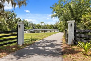 1602 COUNTRY CLUB ROAD, Eustis, FL 32726
