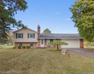 10165 Carlee June Drive, Fenton, MI 48430