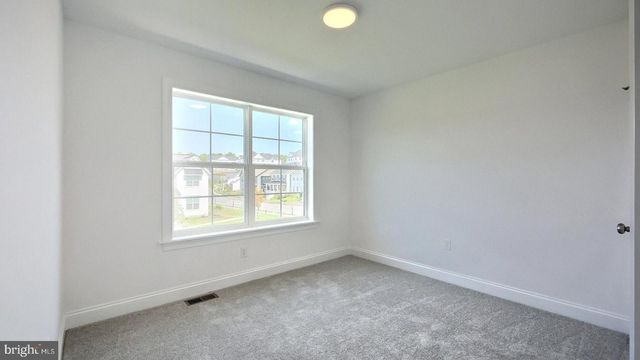 2420 HAWTHORNE DR, Harrisburg, PA 17110