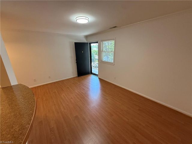 1310 Brookstown Avenue 8, Winston-salem, NC 27101