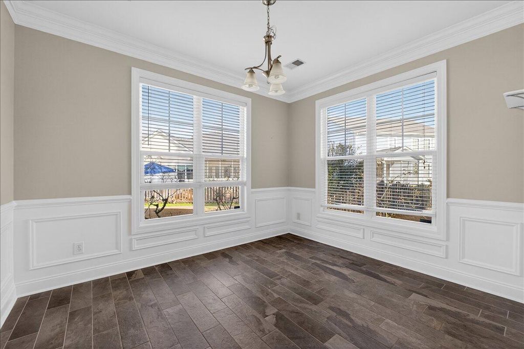 Image 15 of property listing at 4105 Senegal Court, North Charleston, SC 29420