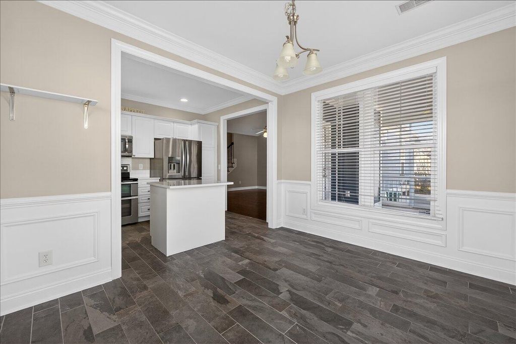 Image 16 of property listing at 4105 Senegal Court, North Charleston, SC 29420