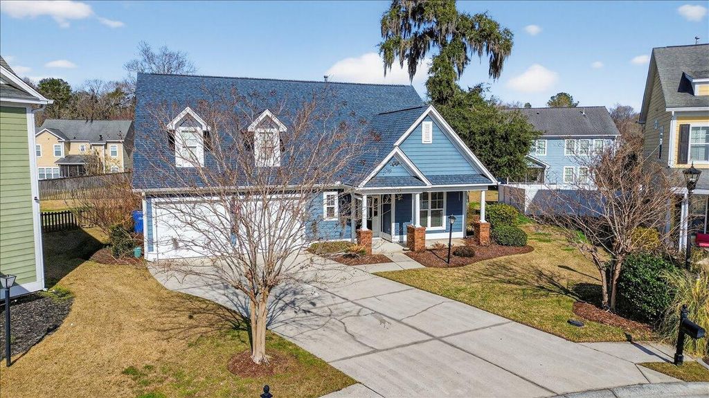 Image 2 of property listing at 4105 Senegal Court, North Charleston, SC 29420