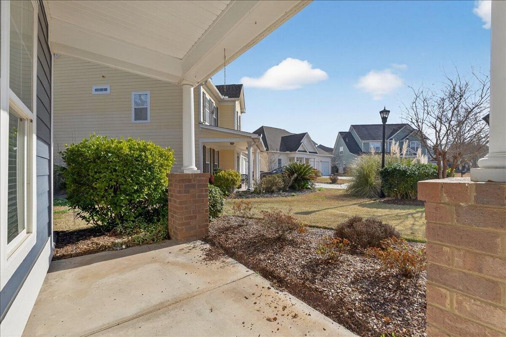 Image 4 of property listing at 4105 Senegal Court, North Charleston, SC 29420