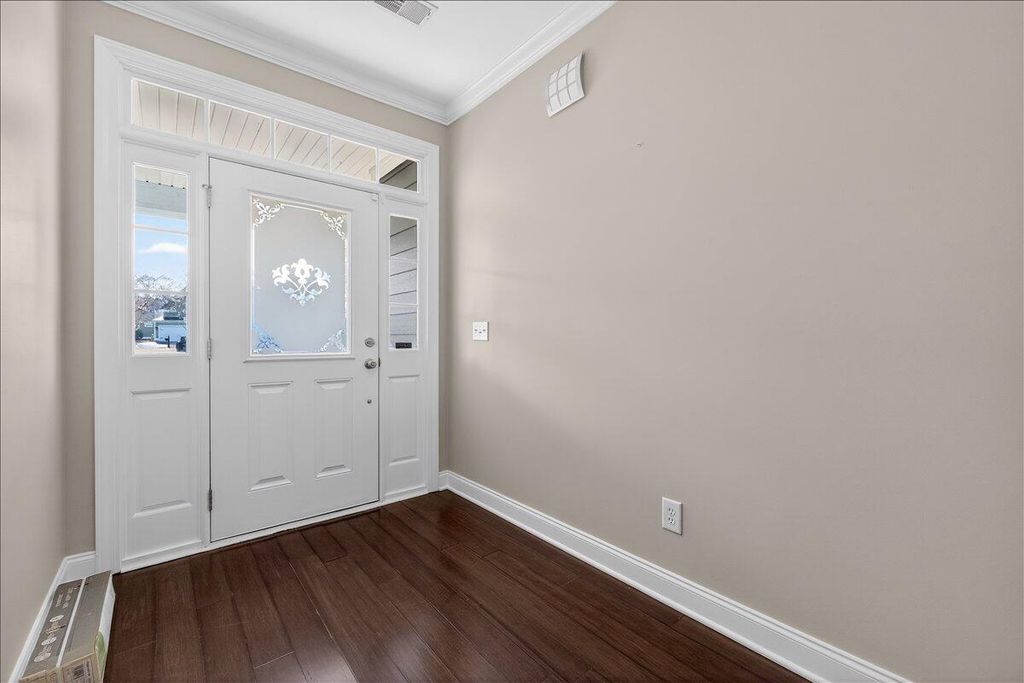 Image 5 of property listing at 4105 Senegal Court, North Charleston, SC 29420