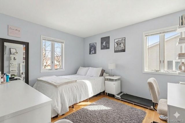 809 Canal Street, Lindenhurst, NY 11757