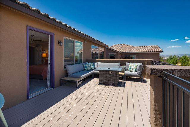 4141 Las Brisas, Santa Fe, NM 87507