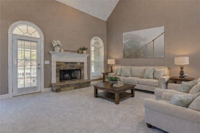 1366 Tamarack Lakes Drive, Powder Springs, GA 30127