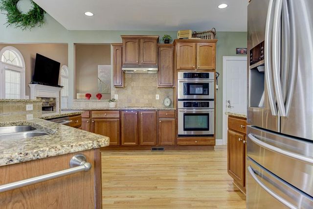 1366 Tamarack Lakes Drive, Powder Springs, GA 30127