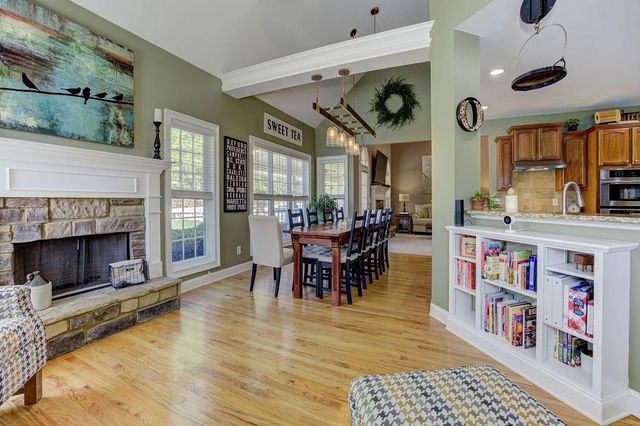 1366 Tamarack Lakes Drive, Powder Springs, GA 30127