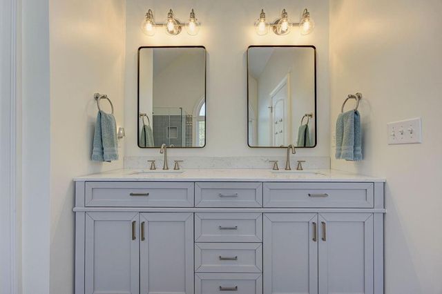 1366 Tamarack Lakes Drive, Powder Springs, GA 30127