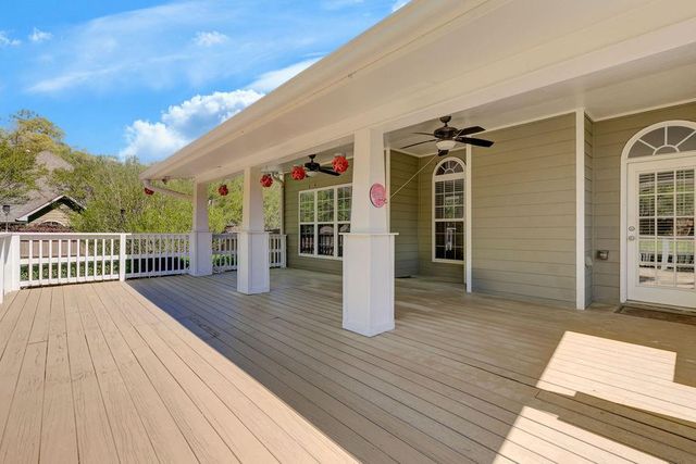 1366 Tamarack Lakes Drive, Powder Springs, GA 30127