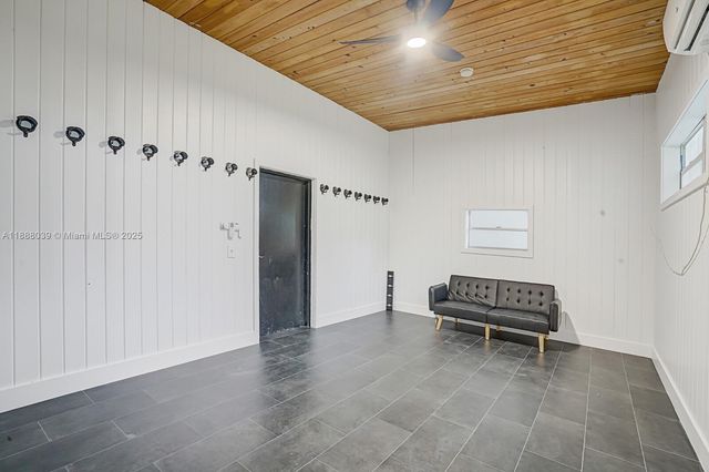 14390 Palm Beach Point Blvd, Wellington, FL 33414