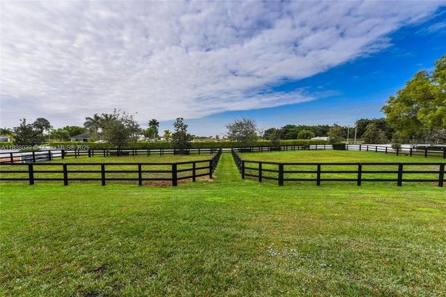 14390 Palm Beach Point Blvd, Wellington, FL 33414