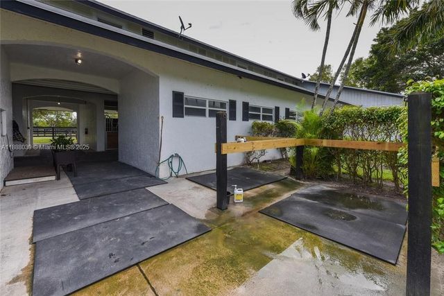 14390 Palm Beach Point Blvd, Wellington, FL 33414