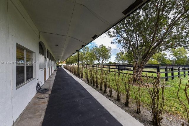 14390 Palm Beach Point Blvd, Wellington, FL 33414