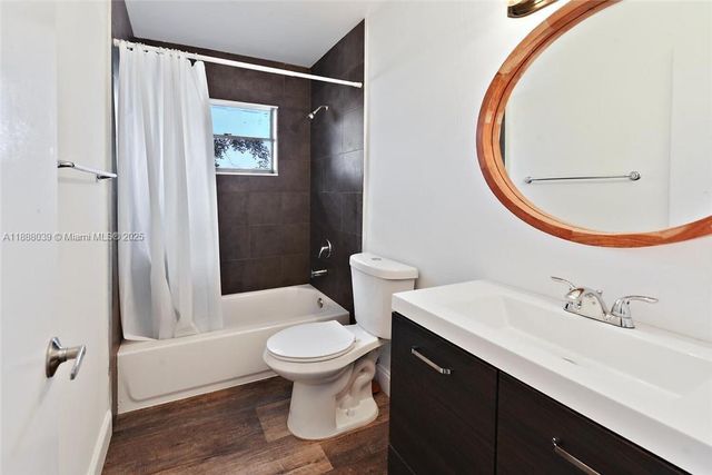 14390 Palm Beach Point Blvd, Wellington, FL 33414