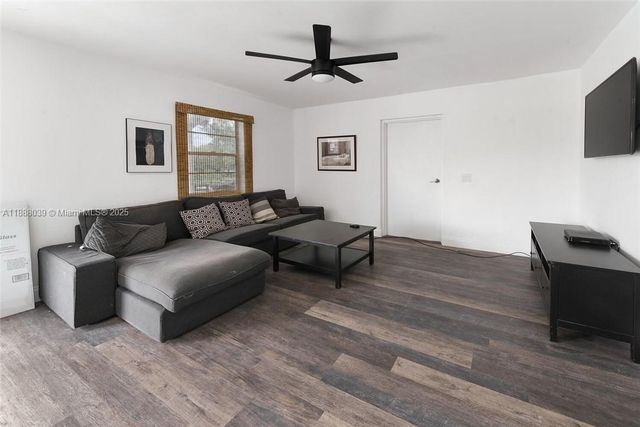 14390 Palm Beach Point Blvd, Wellington, FL 33414