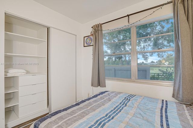 14390 Palm Beach Point Blvd, Wellington, FL 33414