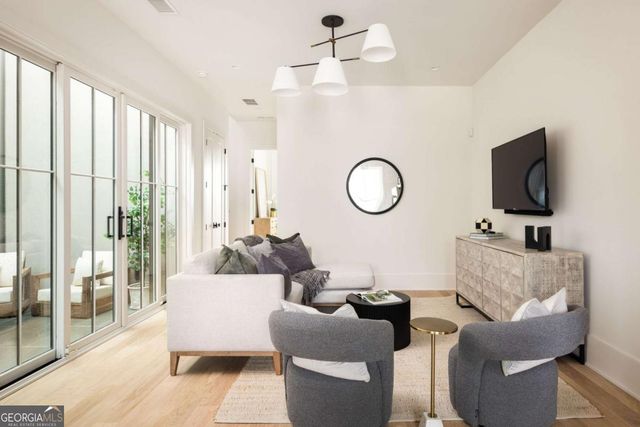 1188 Lupo Loop, Chattahoochee Hills, GA 30268