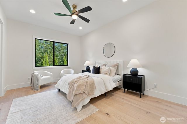 17218 & 17220 NE Woodinville Duvall Road, Woodinville, WA 98072
