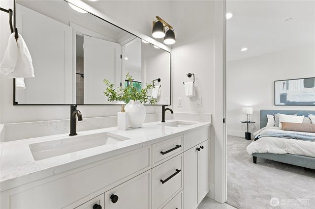 17218 & 17220 NE Woodinville Duvall Road, Woodinville, WA 98072