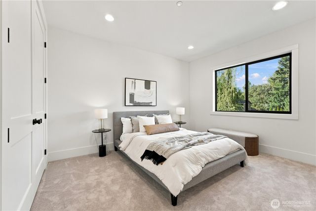 17218 & 17220 NE Woodinville Duvall Road, Woodinville, WA 98072