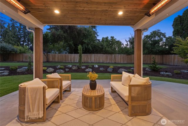 17218 & 17220 NE Woodinville Duvall Road, Woodinville, WA 98072