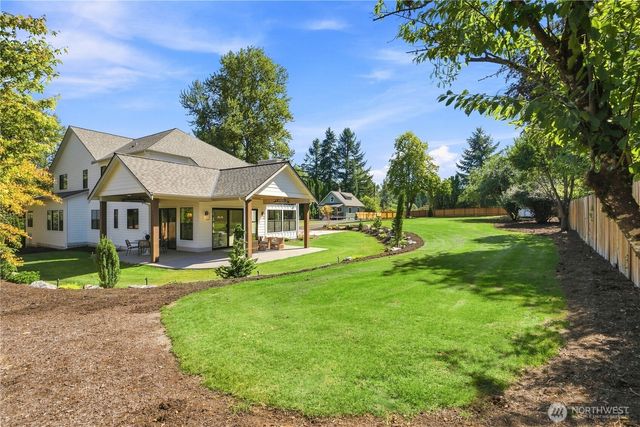 17218 & 17220 NE Woodinville Duvall Road, Woodinville, WA 98072