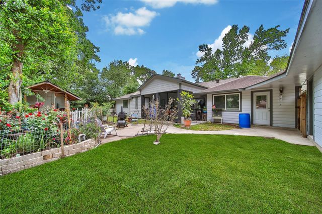2668 S Woodloch Street, Woodloch, TX 77385