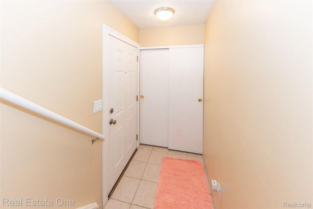 61186 Greenwood Drive 36, South Lyon, MI 48178