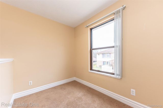 61186 Greenwood Drive 36, South Lyon, MI 48178