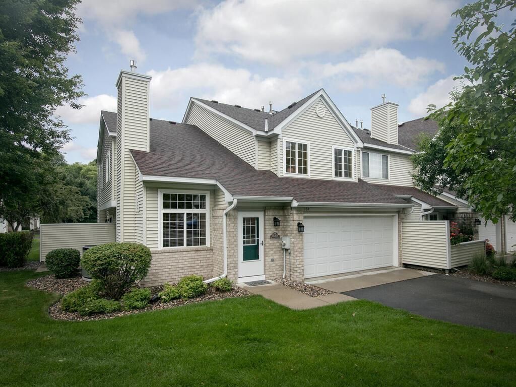 15313 Greenhaven Lane 107, Burnsville, MN 55306