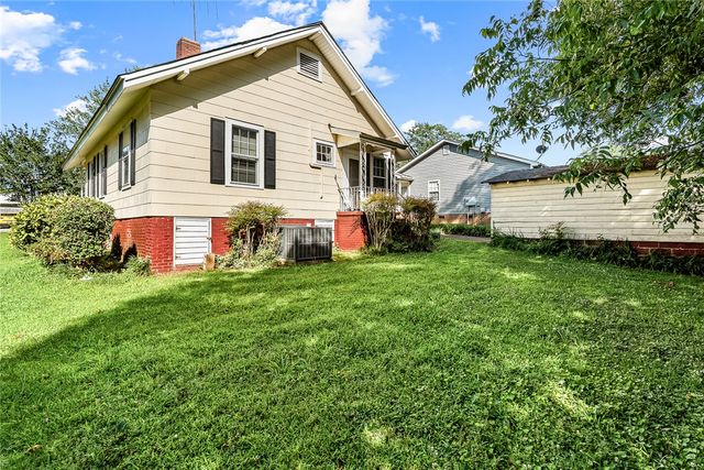 304 S 6th Street, Easley, SC 29640