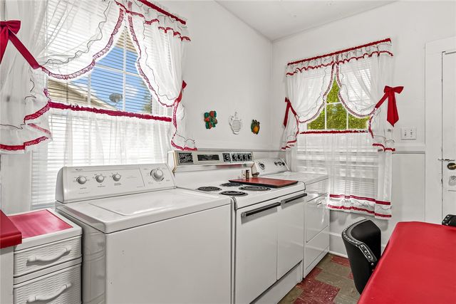 304 S 6th Street, Easley, SC 29640