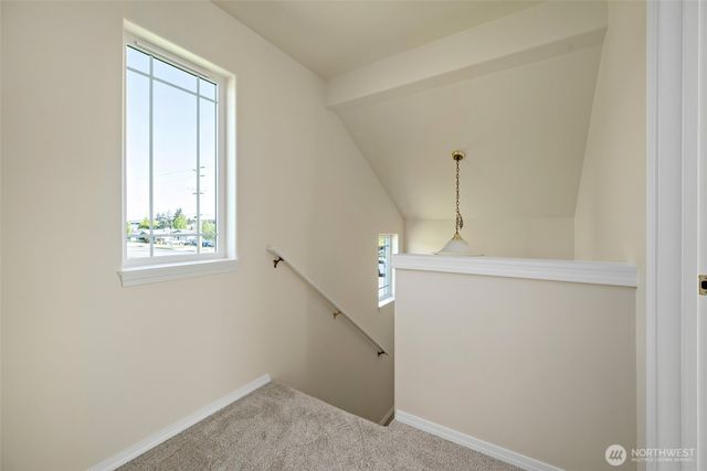 45 N Oak Harbor Street, Oak Harbor, WA 98277