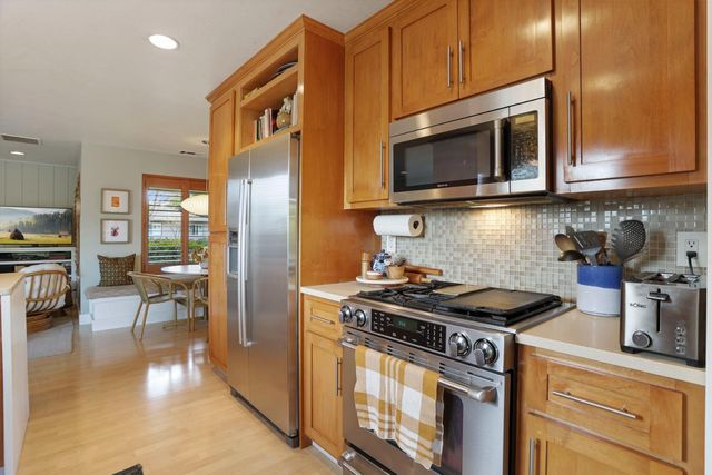 3663 Five Mile Dr, Stockton, CA 95219