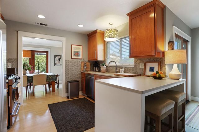 3663 Five Mile Dr, Stockton, CA 95219