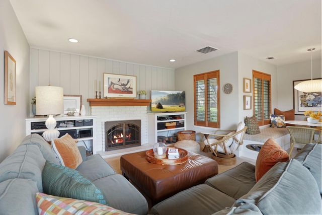 3663 Five Mile Dr, Stockton, CA 95219