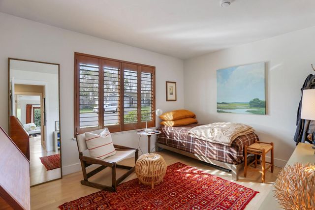 3663 Five Mile Dr, Stockton, CA 95219