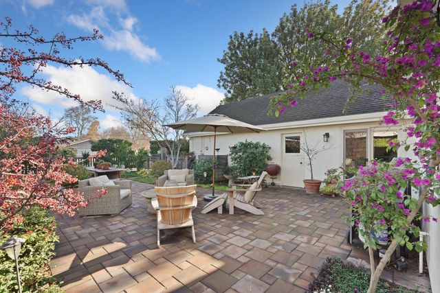 3663 Five Mile Dr, Stockton, CA 95219