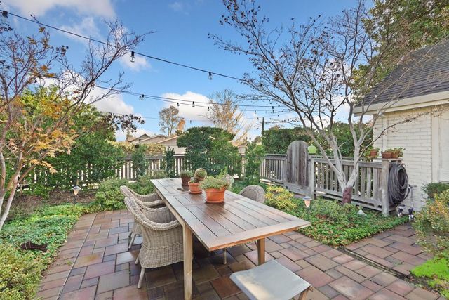 3663 Five Mile Dr, Stockton, CA 95219