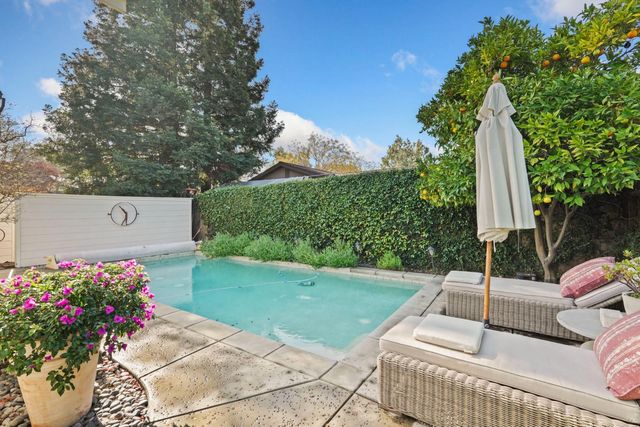 3663 Five Mile Dr, Stockton, CA 95219