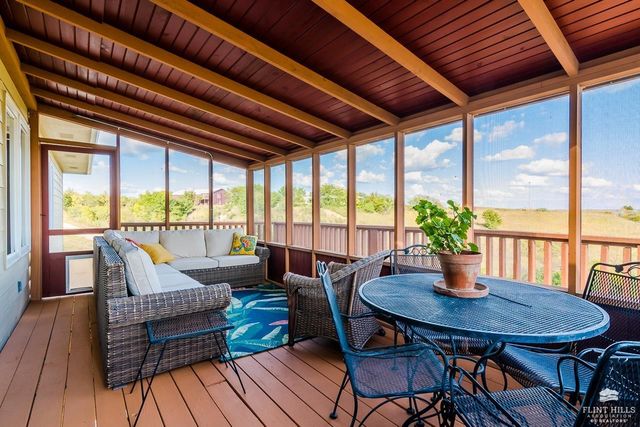 5760 Pheasant Ridge Road, Manhattan, KS 66502