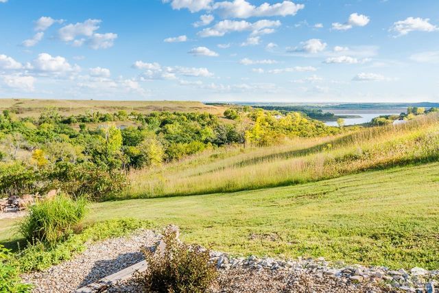 5760 Pheasant Ridge Road, Manhattan, KS 66502