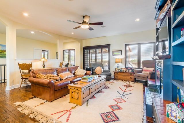 5760 Pheasant Ridge Road, Manhattan, KS 66502